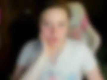 lily_shamy webcam preview