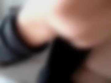 lily_tayberry webcam preview