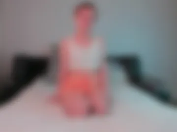 lily_timid webcam preview
