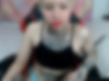 lilyadamsc photo 3