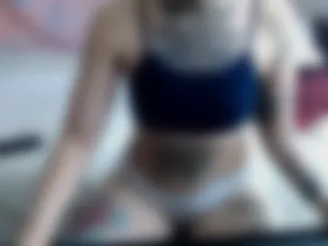 lilyadamsc photo 3