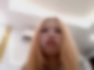 lilyenaa live webcam preview