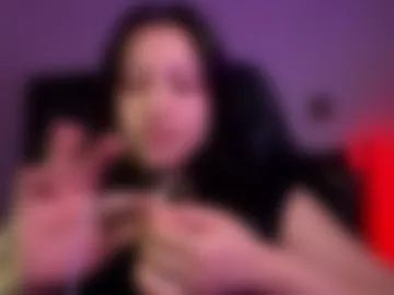 lilyhotson photo 5
