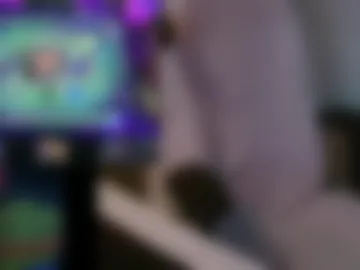 lilythrone webcam preview