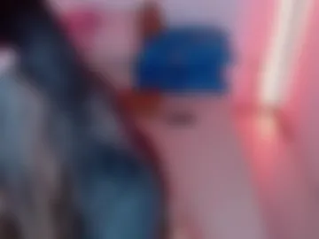 lina_busty photo 8