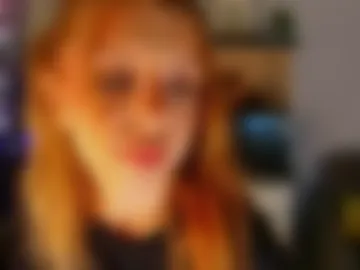 lindacrystalofc webcam preview