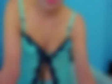 lindaliiii live webcam preview