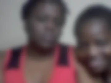 liplock_lesbians98 live webcam preview