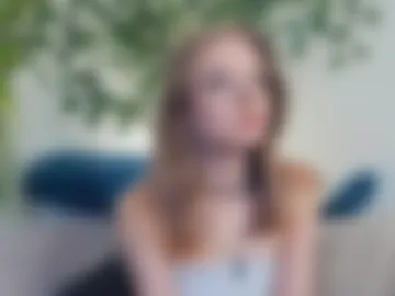little__caprice webcam preview