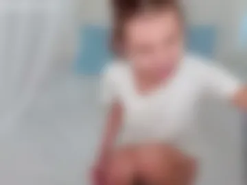 little__lunaa webcam preview