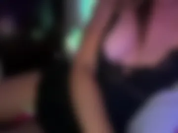 little_black_dress_ live webcam preview
