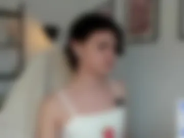 little_femb0y photo 4