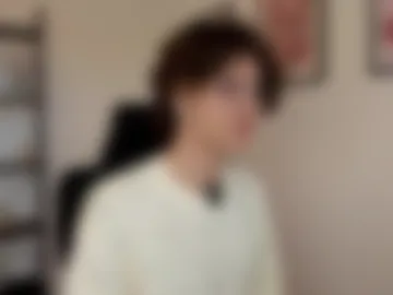 little_femb0y webcam preview