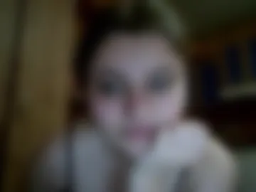little_shygirl_ photo 2