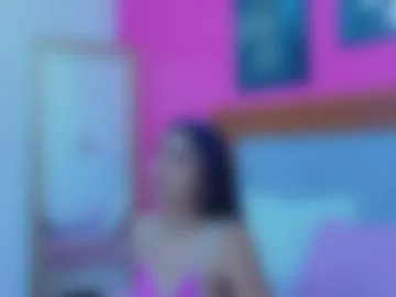 littlee_emilyy_ photo 7