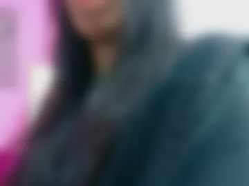 littlee_emilyy_ webcam preview