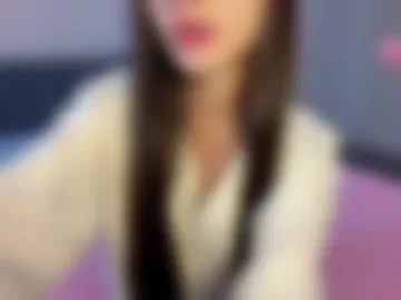 littlemia19 photo 2
