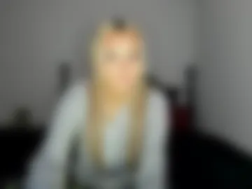 livvywinters photo 4