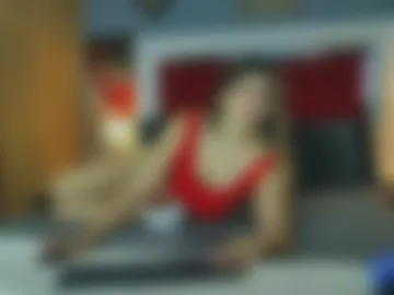 lizzymontana photo 3