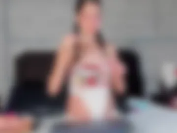 lizzysato photo 2
