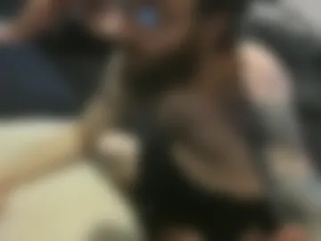 lokichris637016 live webcam preview
