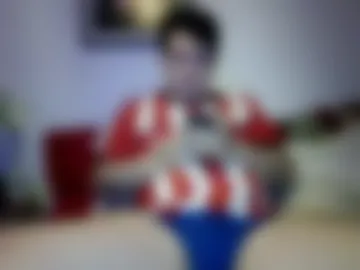 lol24022000 photo 7