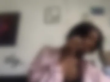 lolanextdoor02 live webcam preview