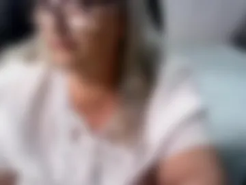 lolkaalyss photo 3