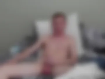 longroyaltyy live webcam preview