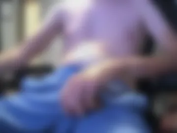 looselycut live webcam preview