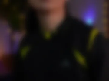 lorettelorenaa photo 7