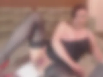 louise_lovee webcam preview