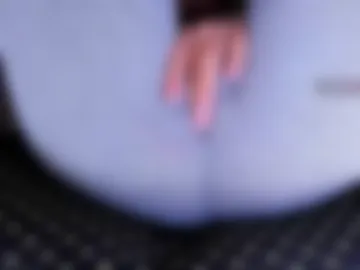 love_hard_kiru photo 6