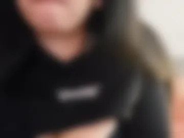 love_raquel_xo webcam preview