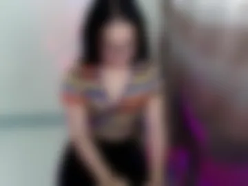 lovely_divine506274 webcam preview