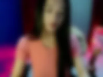 lovelypetite143 photo 2