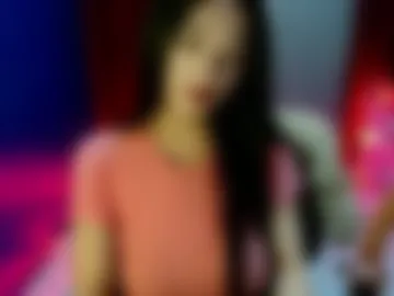 lovelypetite143 webcam preview