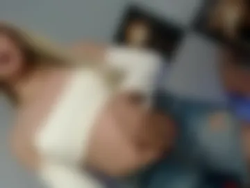 lovers_moon22 live webcam preview