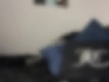loves_leo webcam preview