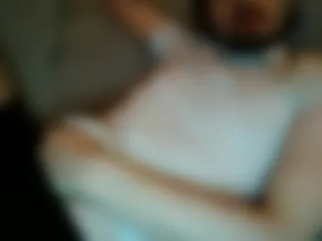 lovestocum93 live webcam preview
