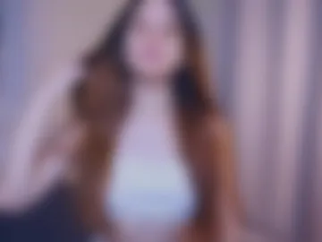 luanatenn photo 3