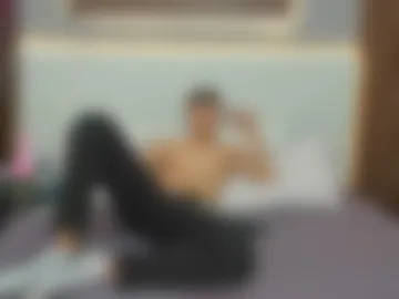 lucas_red webcam preview