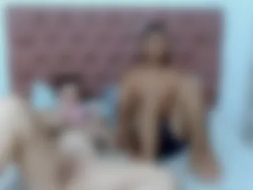 luciana_rober webcam preview