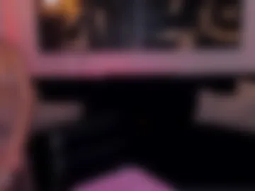 lucianamiller_ webcam preview