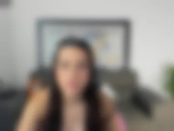 lucianamoreau_ photo 3