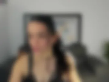 lucianamoreau_ photo 2