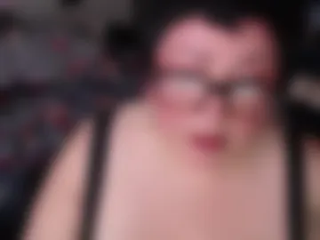 lucklucybbw live webcam preview