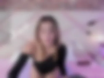 lucy_davies_ photo 2