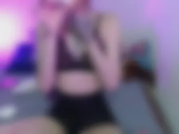 lucyblood photo 2