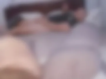 lucycurvyasian live webcam preview